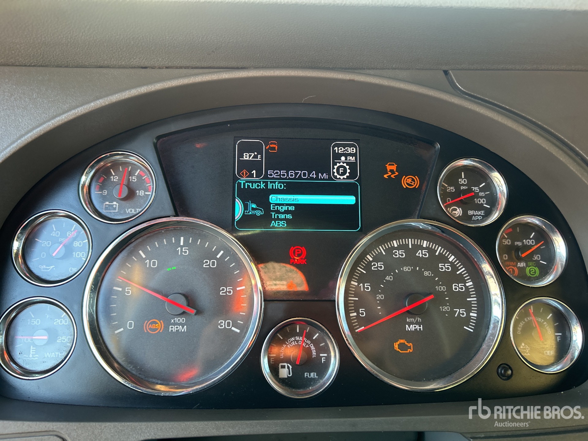 2016 Kenworth T880