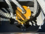 Hydraulics with Hydraulic Center Swivel