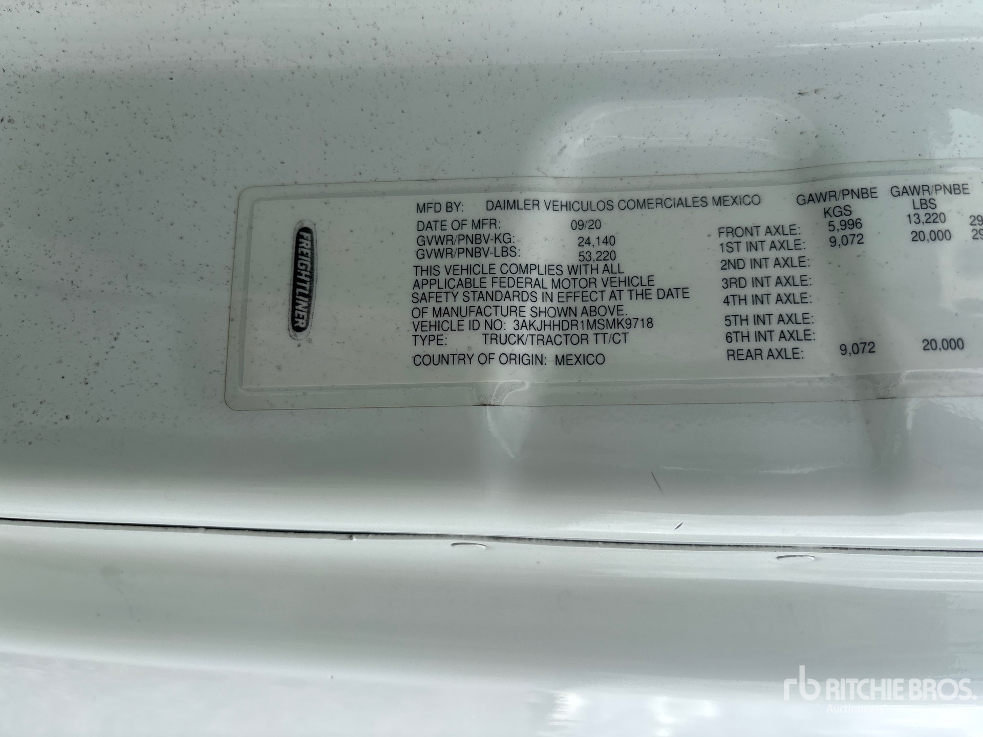 2021 Freightliner CASCADIA 126