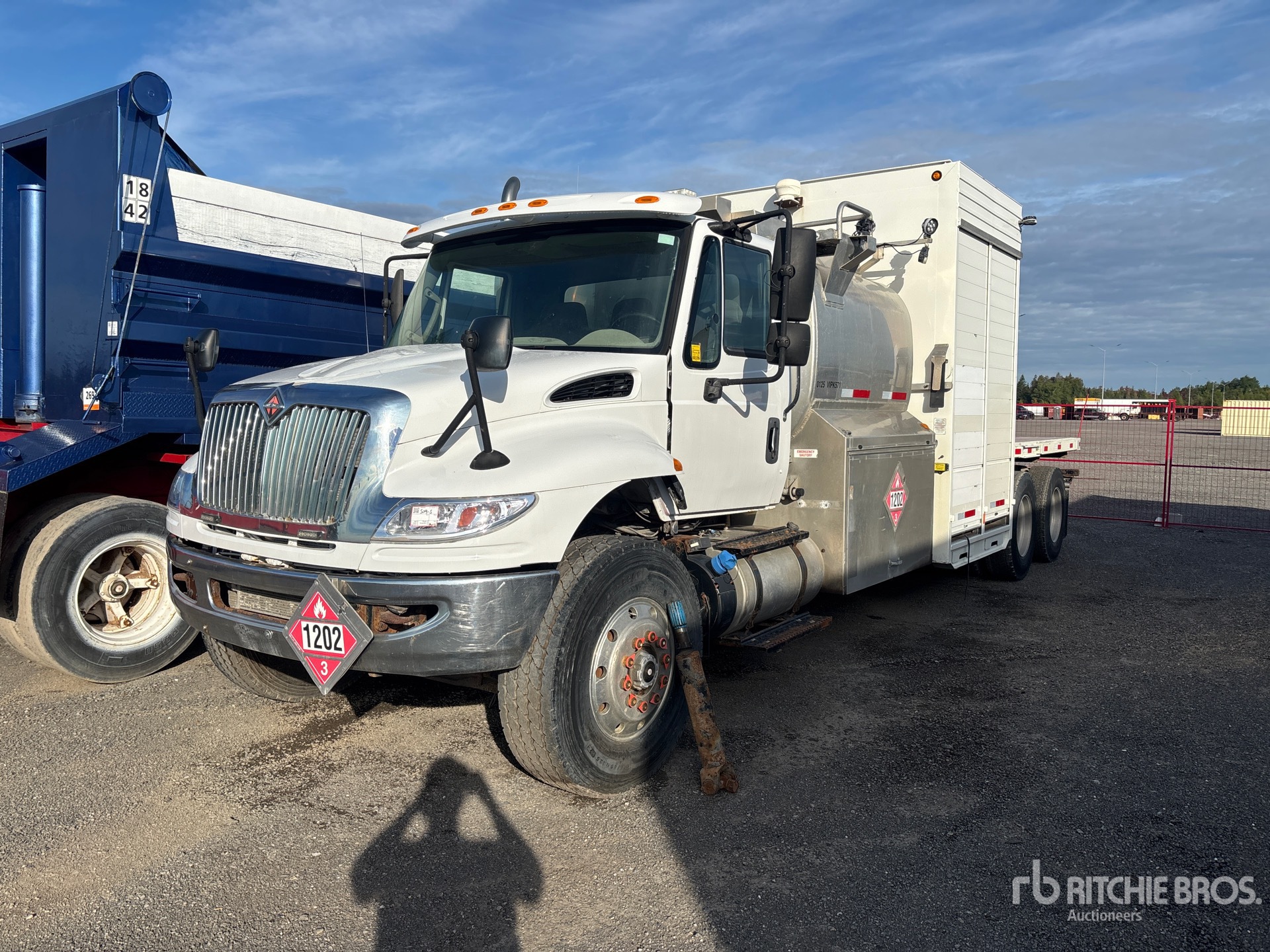 2015 International WORKSTAR 7400