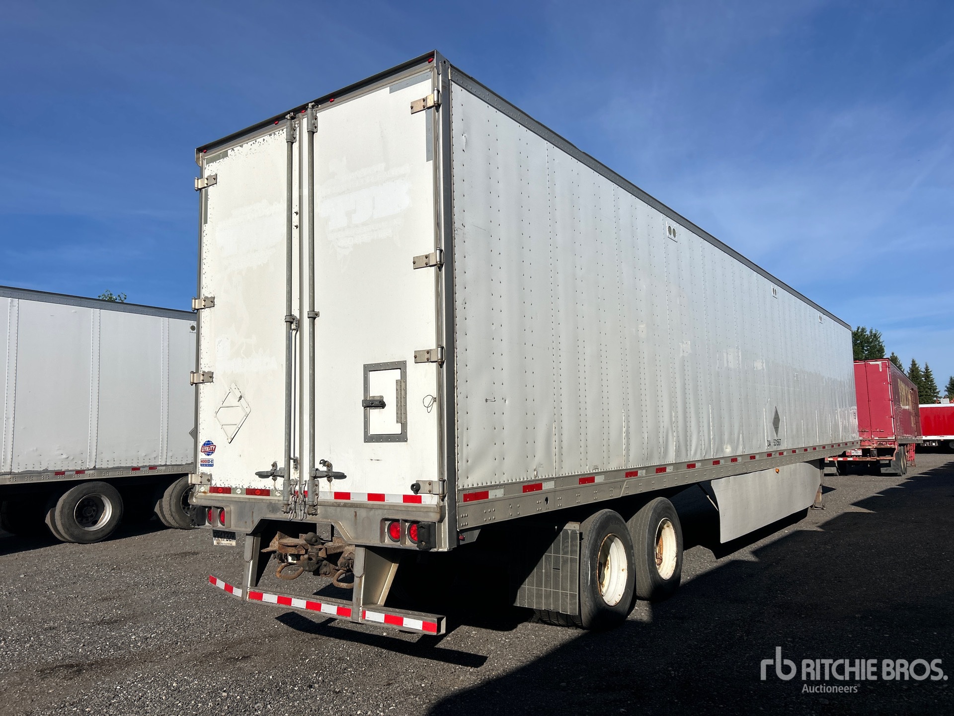 2015 Utility 53 FT T/A