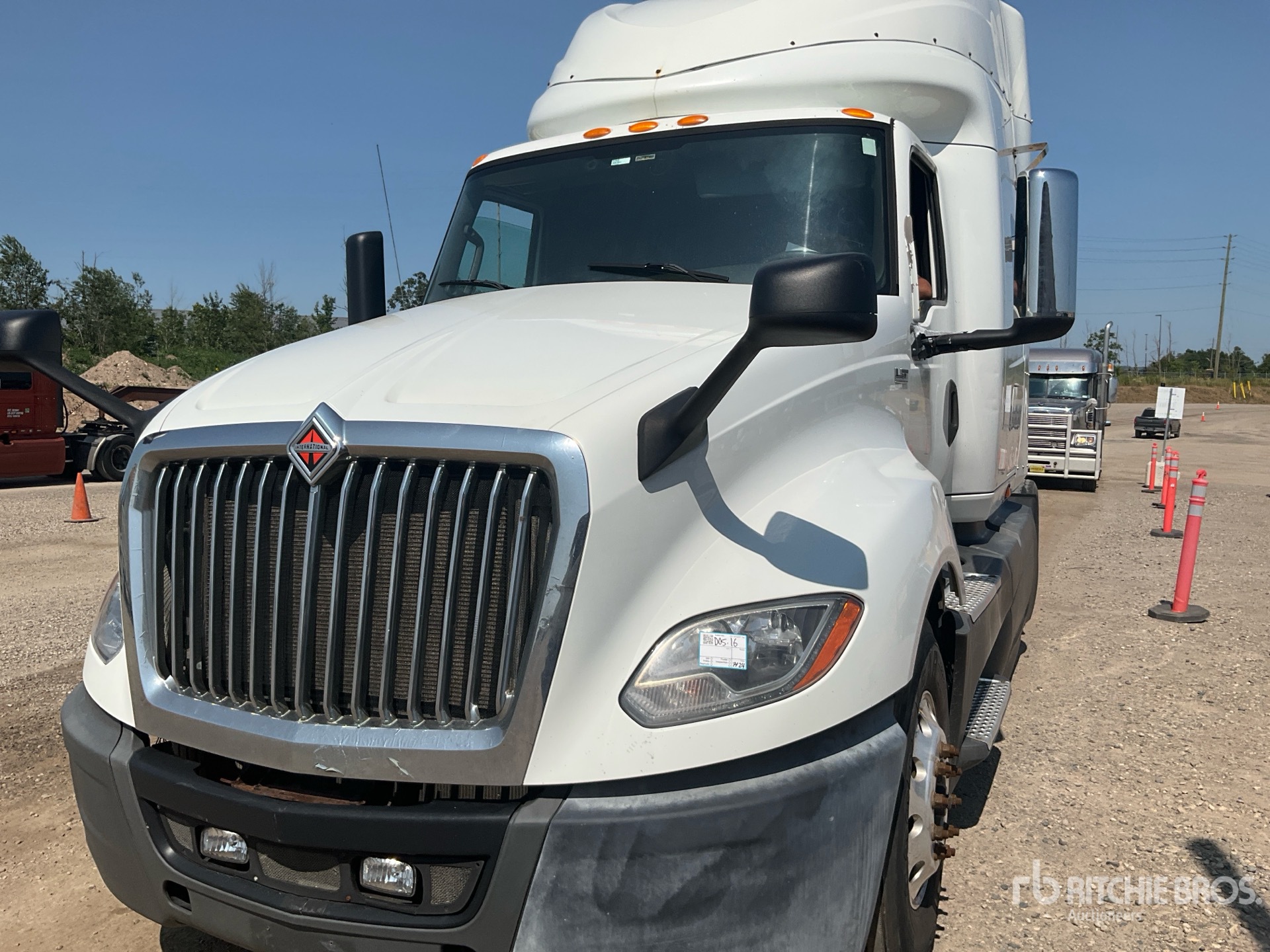 2018 International LT625