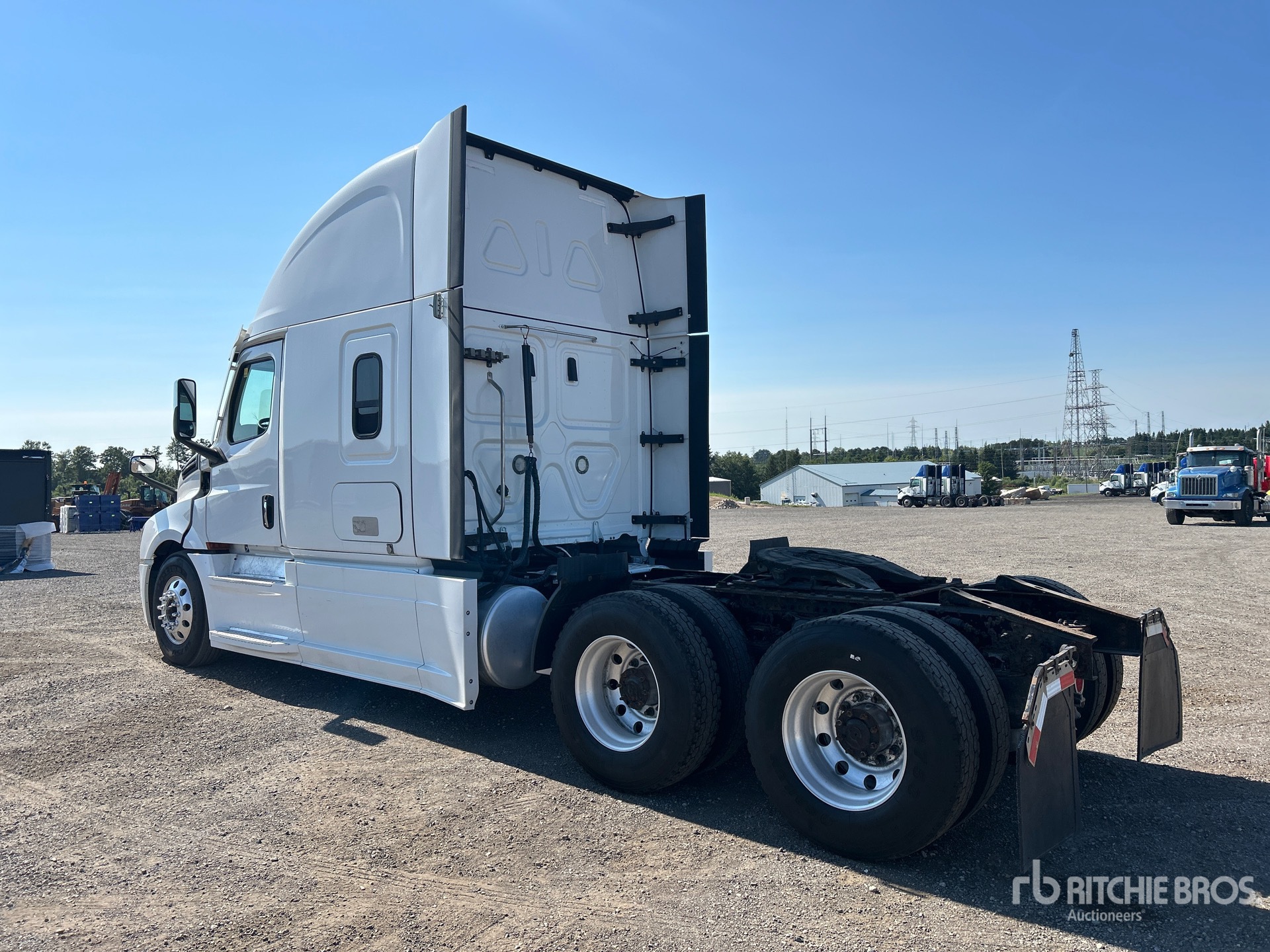 2021 Freightliner CASCADIA 126