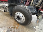 Underbody with Right Steer Tire
