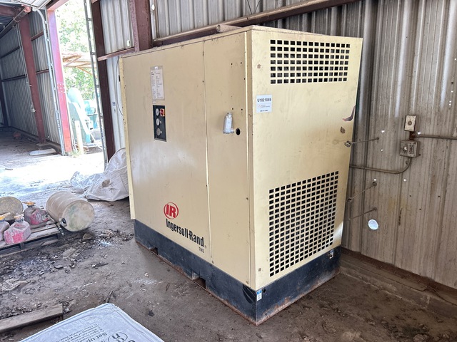 2003 Ingersoll Rand TMS1600 Electric Air Dryer (Inoperable)