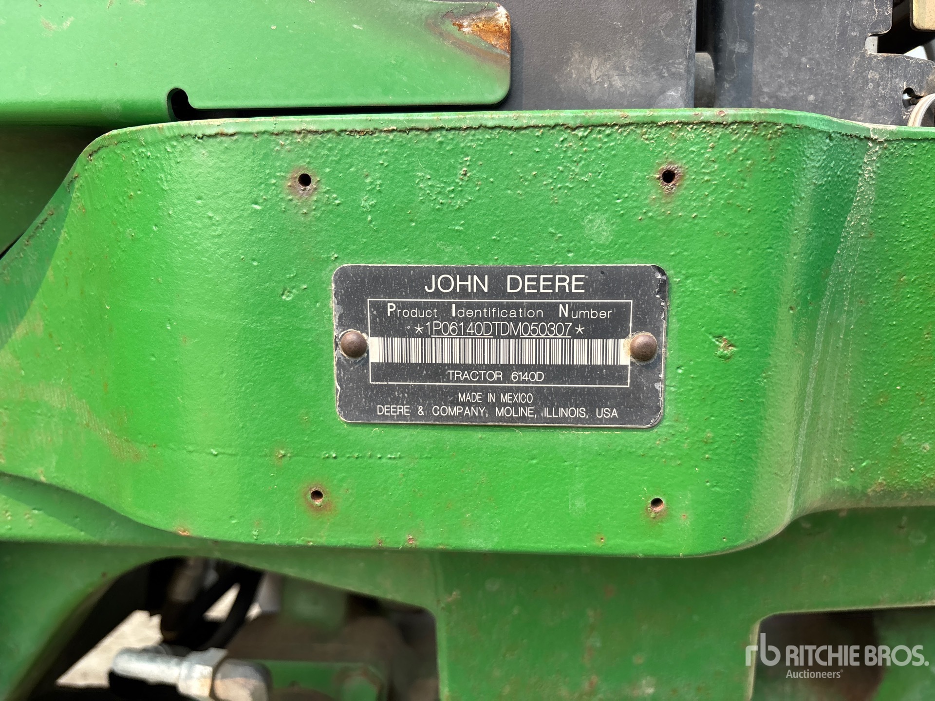 2013 John Deere 6140D