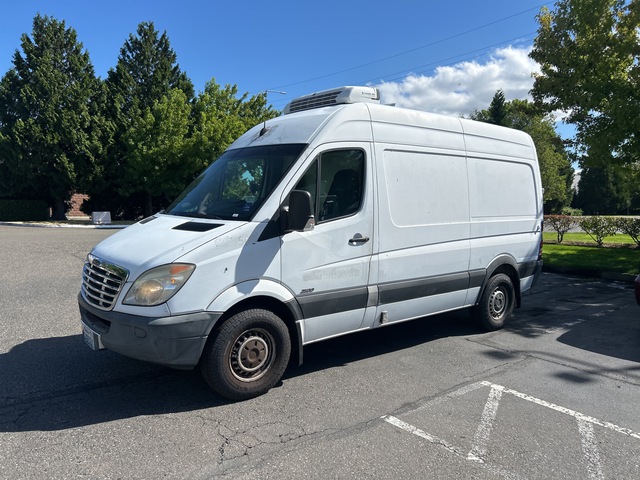 2010 Freightliner Sprinter 2500 4x2 Refrigerated Truck