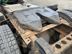 4 Underbody - Truck with