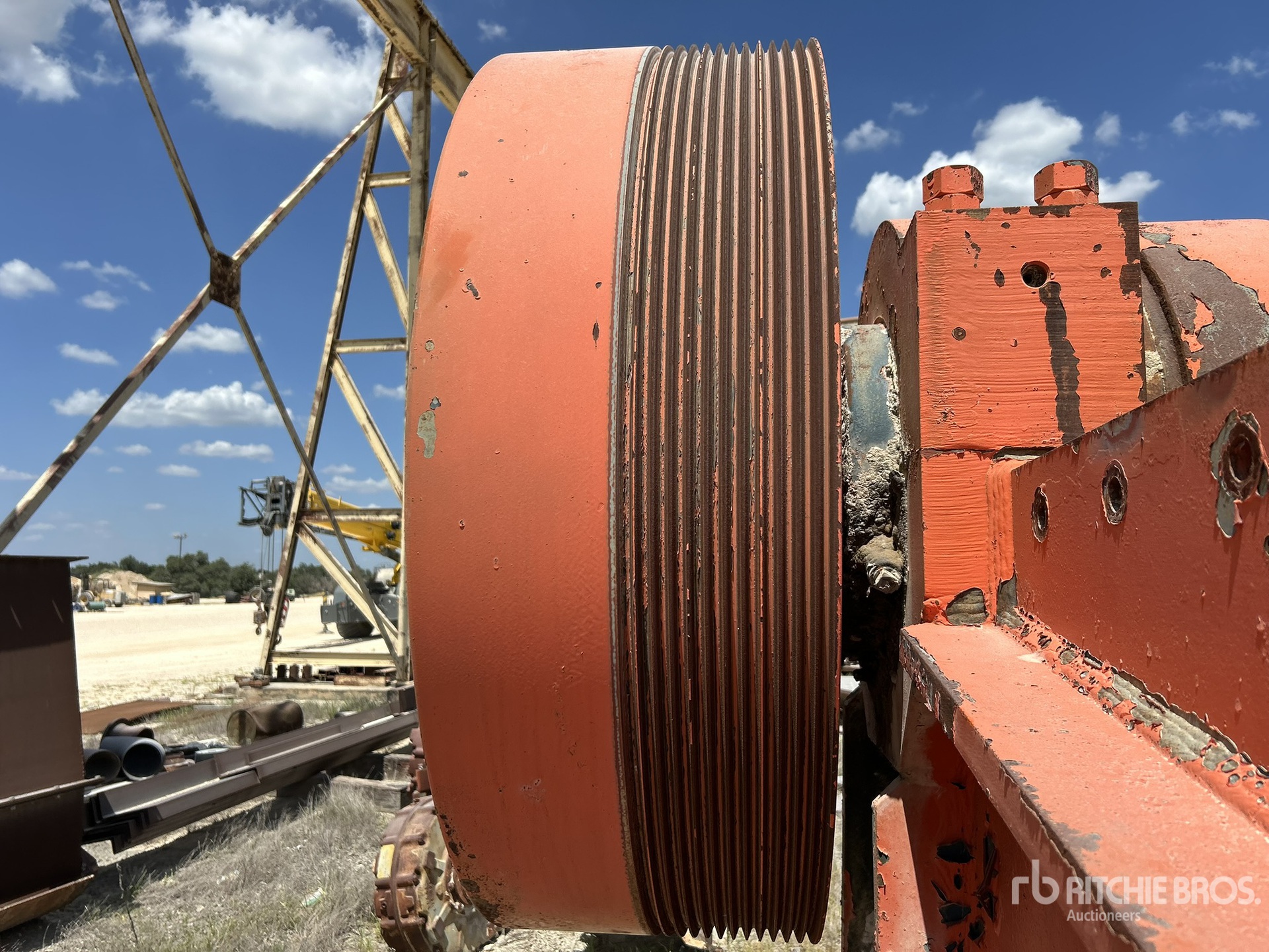 2002 Universal 3254 WRB
