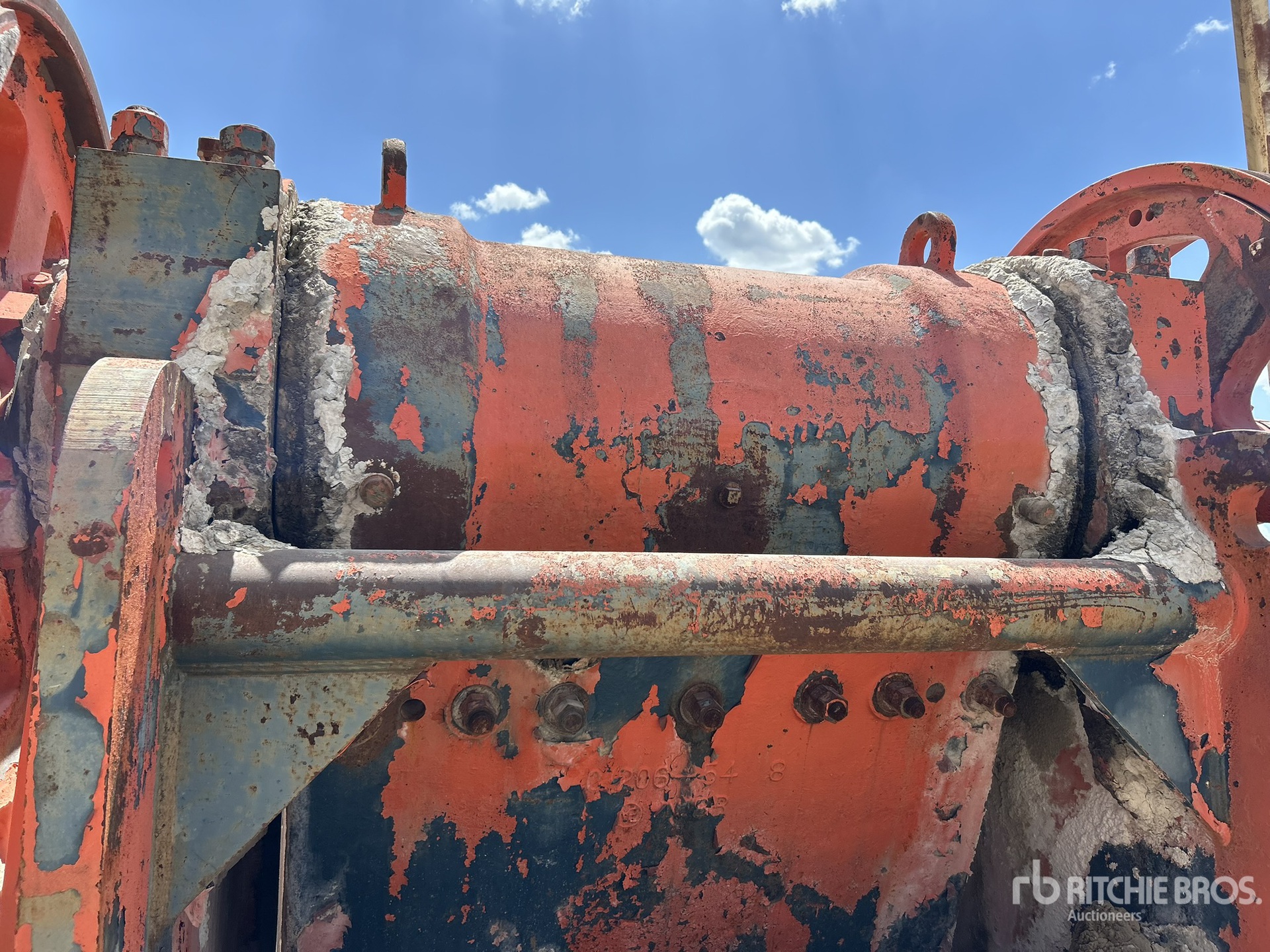 2002 Universal 3254 WRB