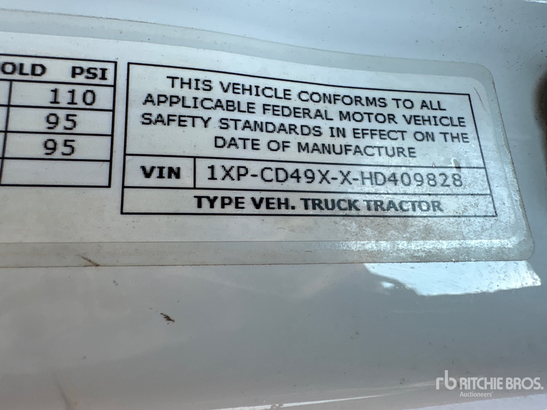 2017 Peterbilt 567