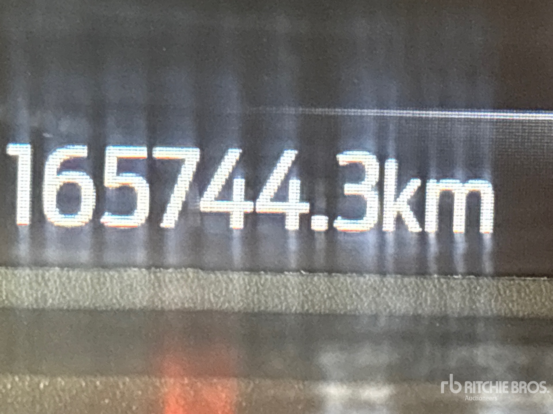 General Appearance with Hour Meter / Odometer