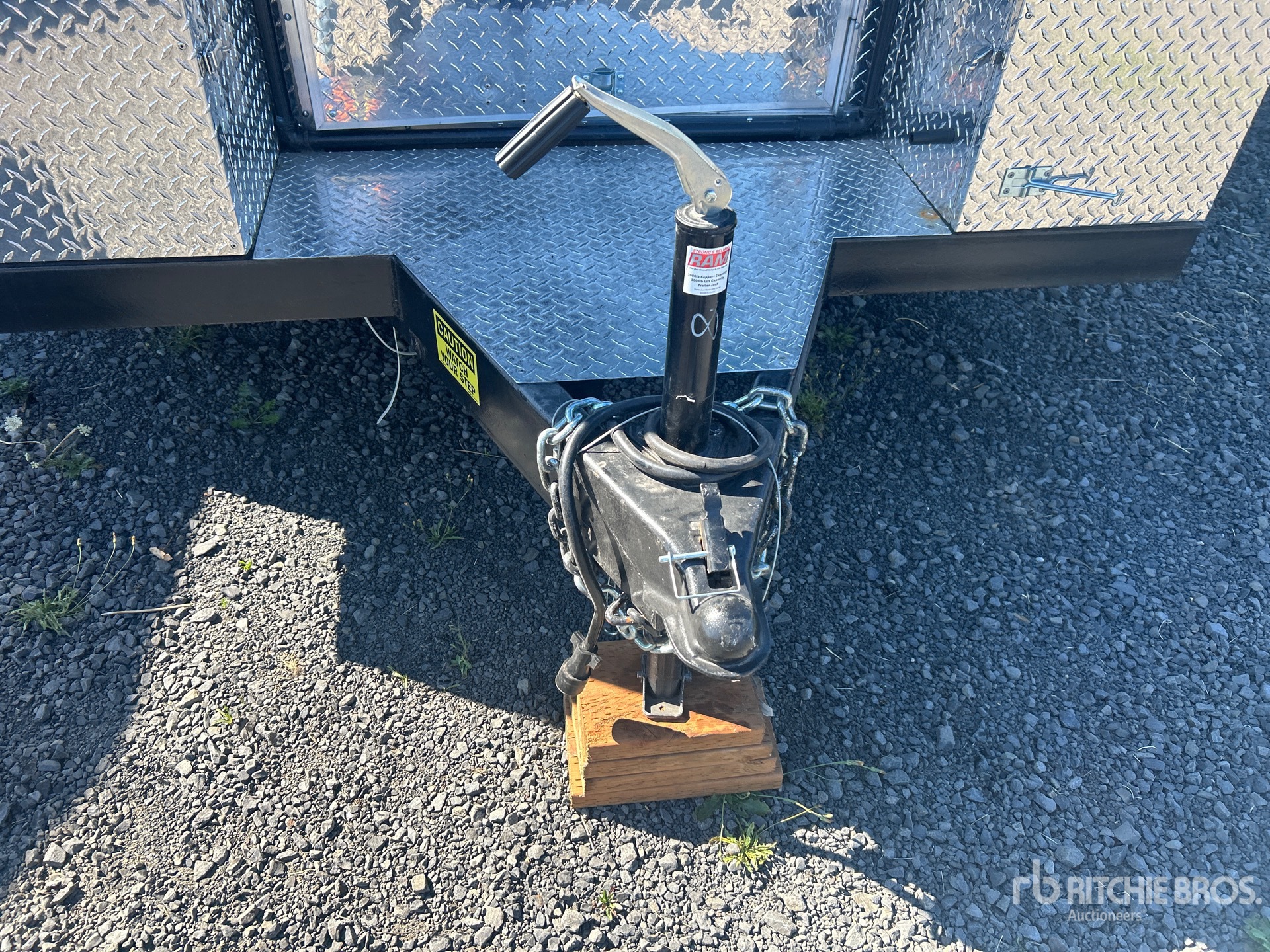 2026 Cargo Mate 16 FT T/A