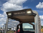 General Appearance with Exterior Lights