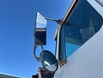 Cab with Mirrors