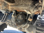 Drivetrain with Front Axle Oscillating Pin