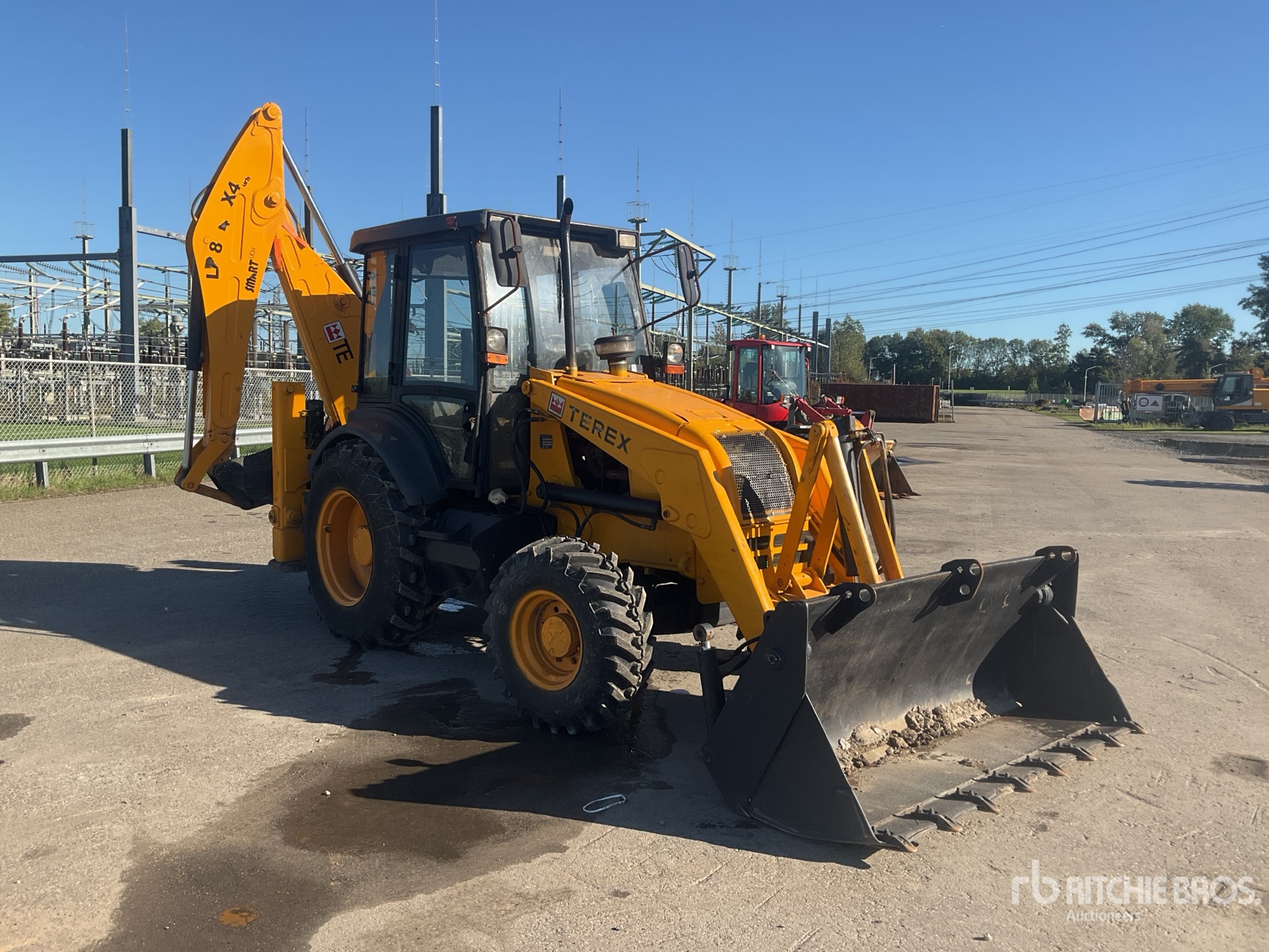 2016 Terex TLB 844SX4