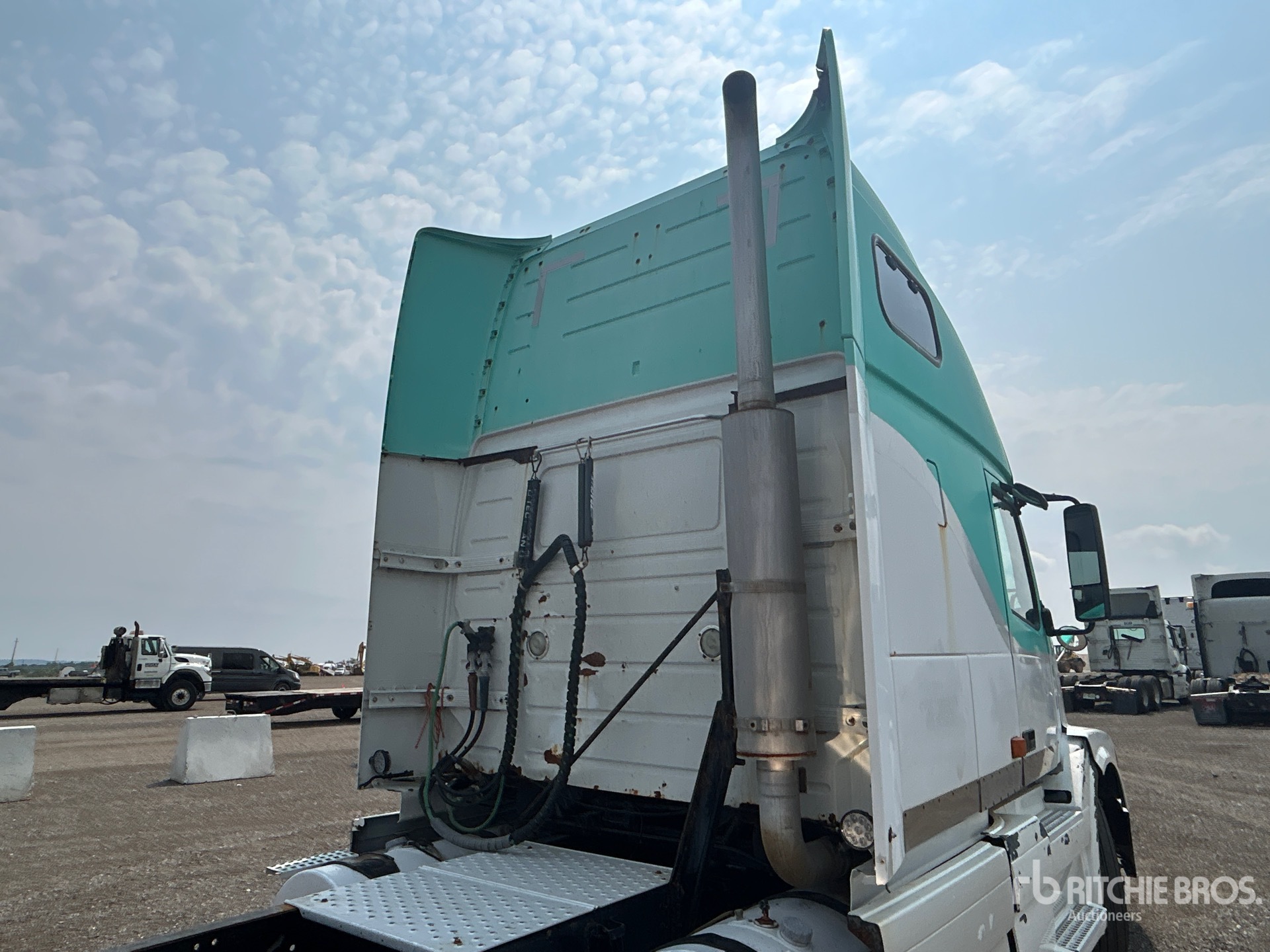 2007 Volvo VNL