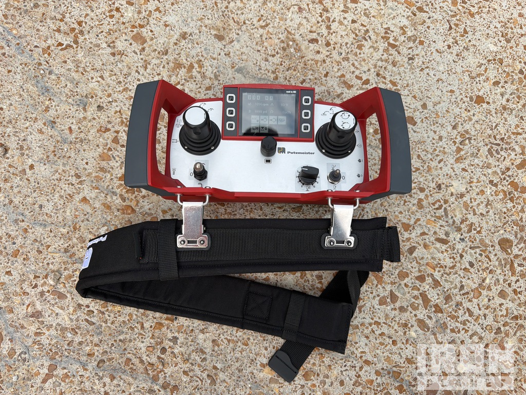 Chassis - Concrete Pump with Remote Control
