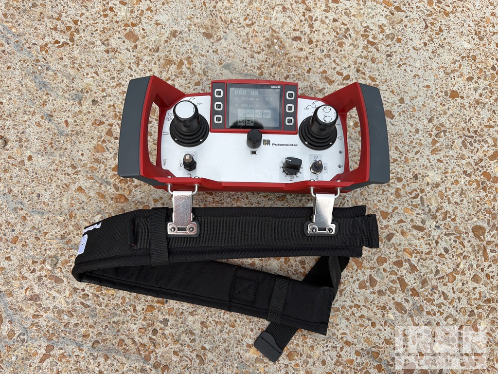 Chassis - Concrete Pump with Remote Control