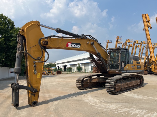 2020 XCMG XE580DK Tracked Excavator