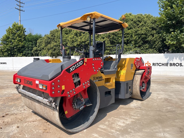 2023 XCMG XD133D Double Drum Roller