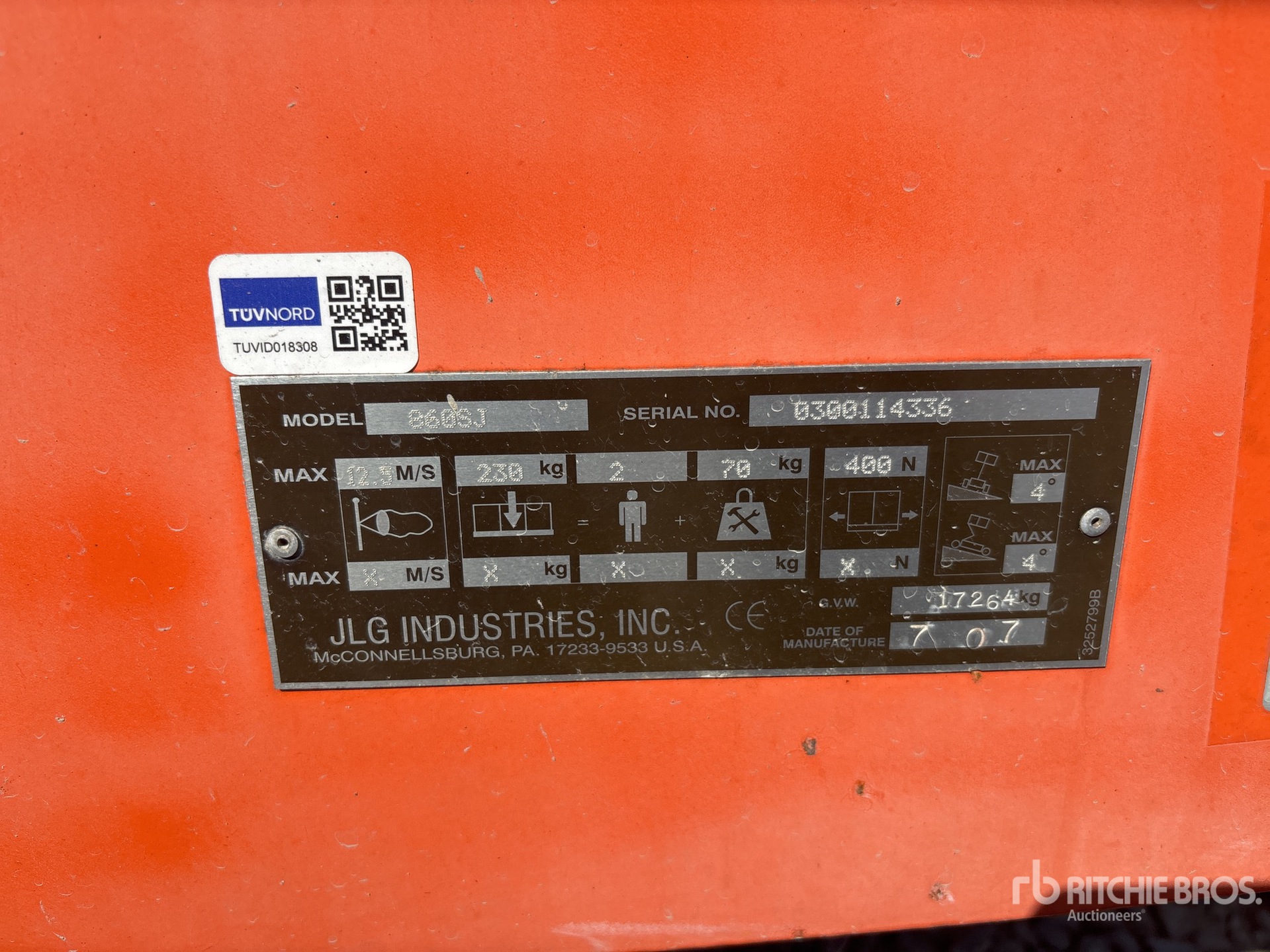 2007 JLG 860SJ