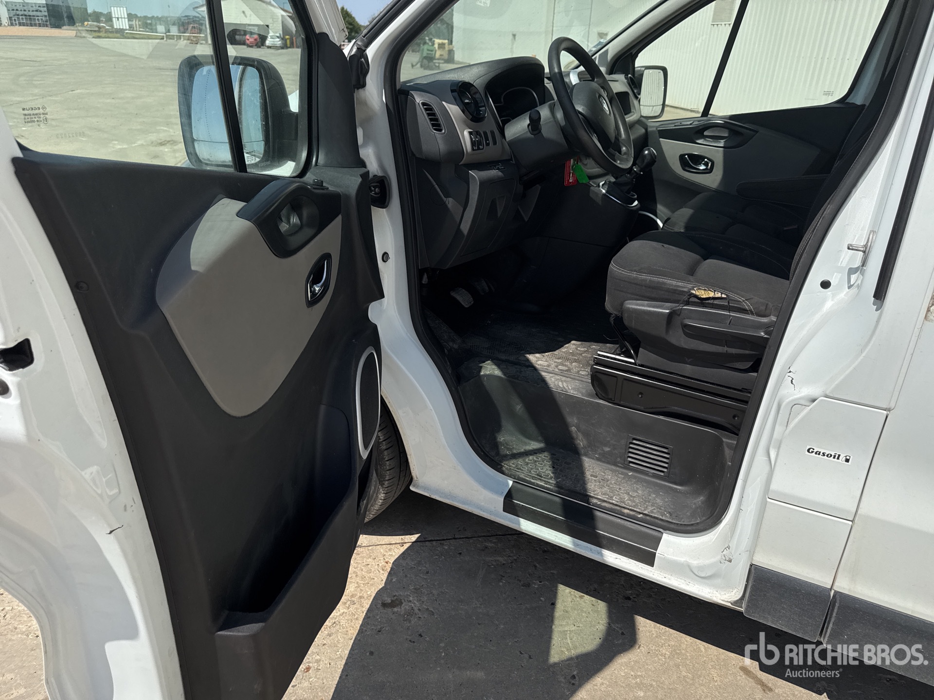2017 Renault TRAFIC