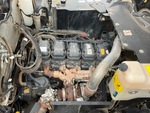 Silnik with Engine - Right Side