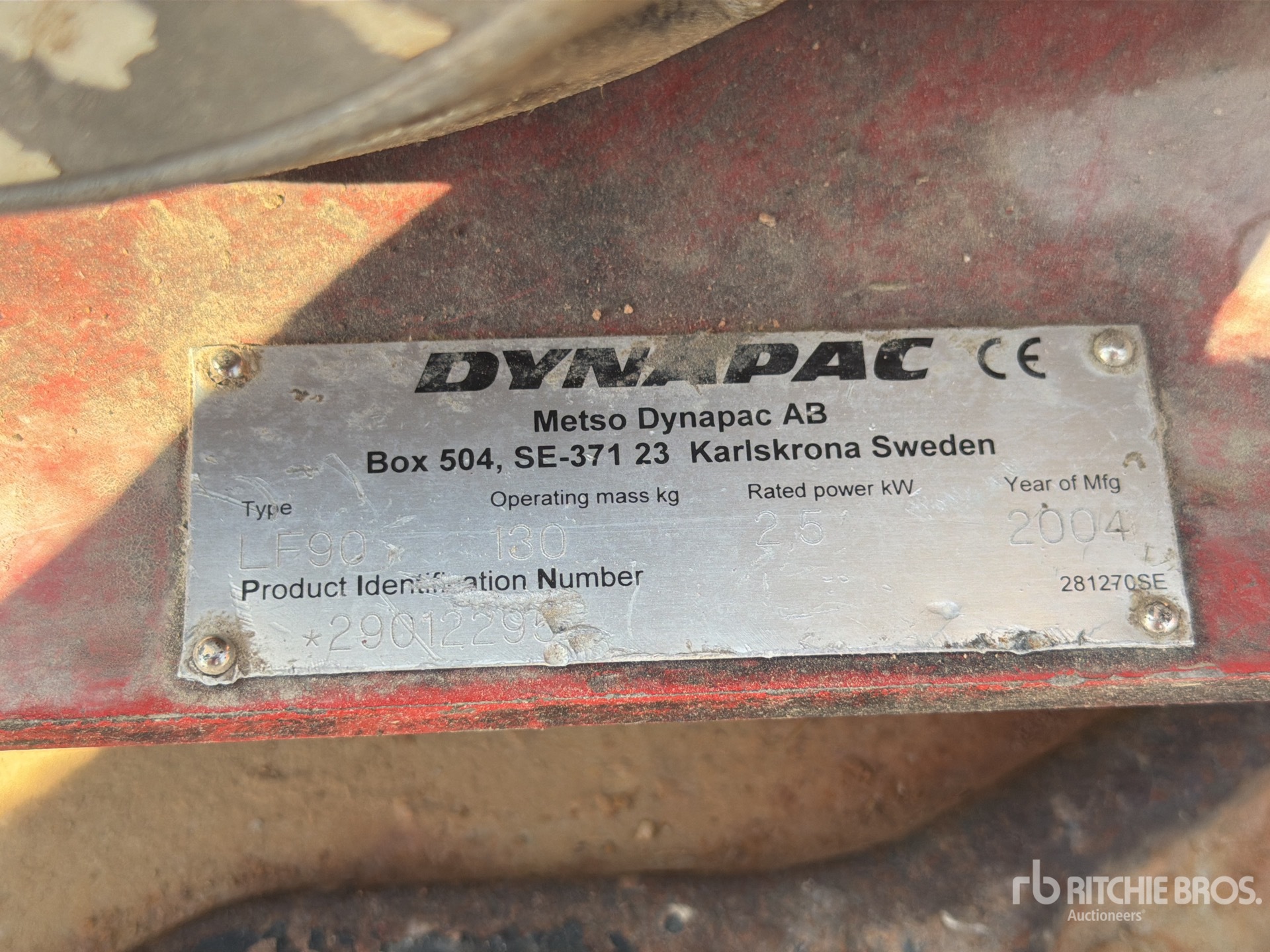 2004 Dynapac LF90