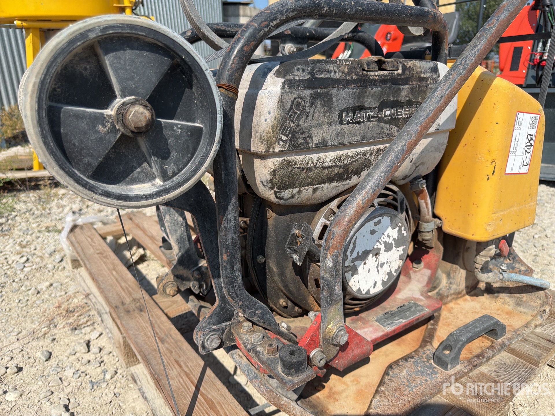 2004 Dynapac LF90