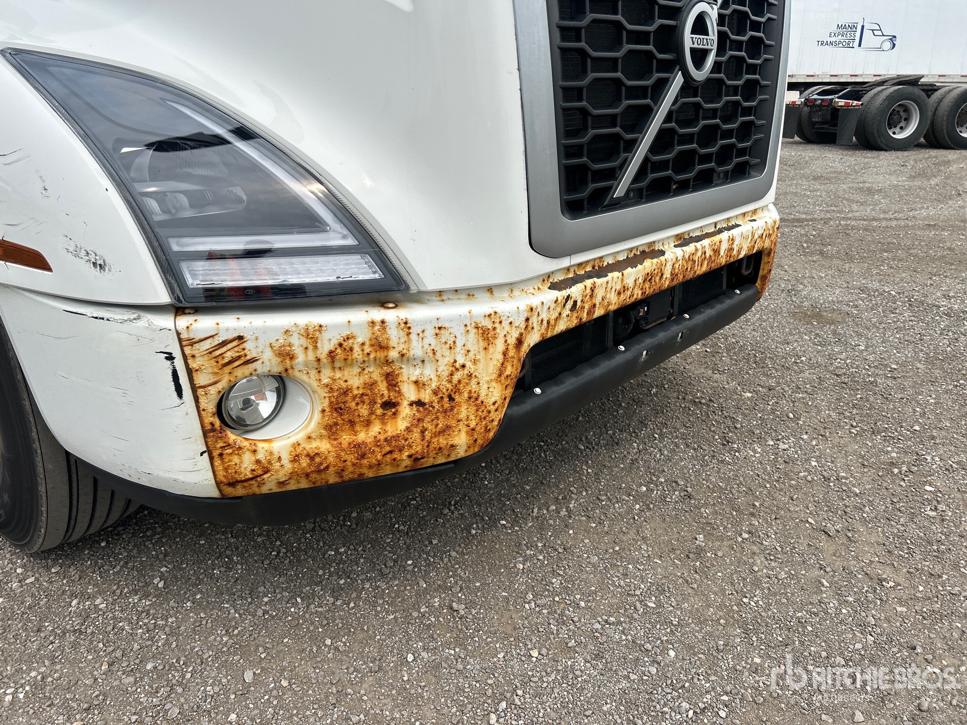 2020 Volvo VNR