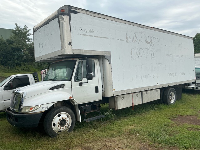 2007 International 4300 4x2 Moving Van Truck (Inoperable)