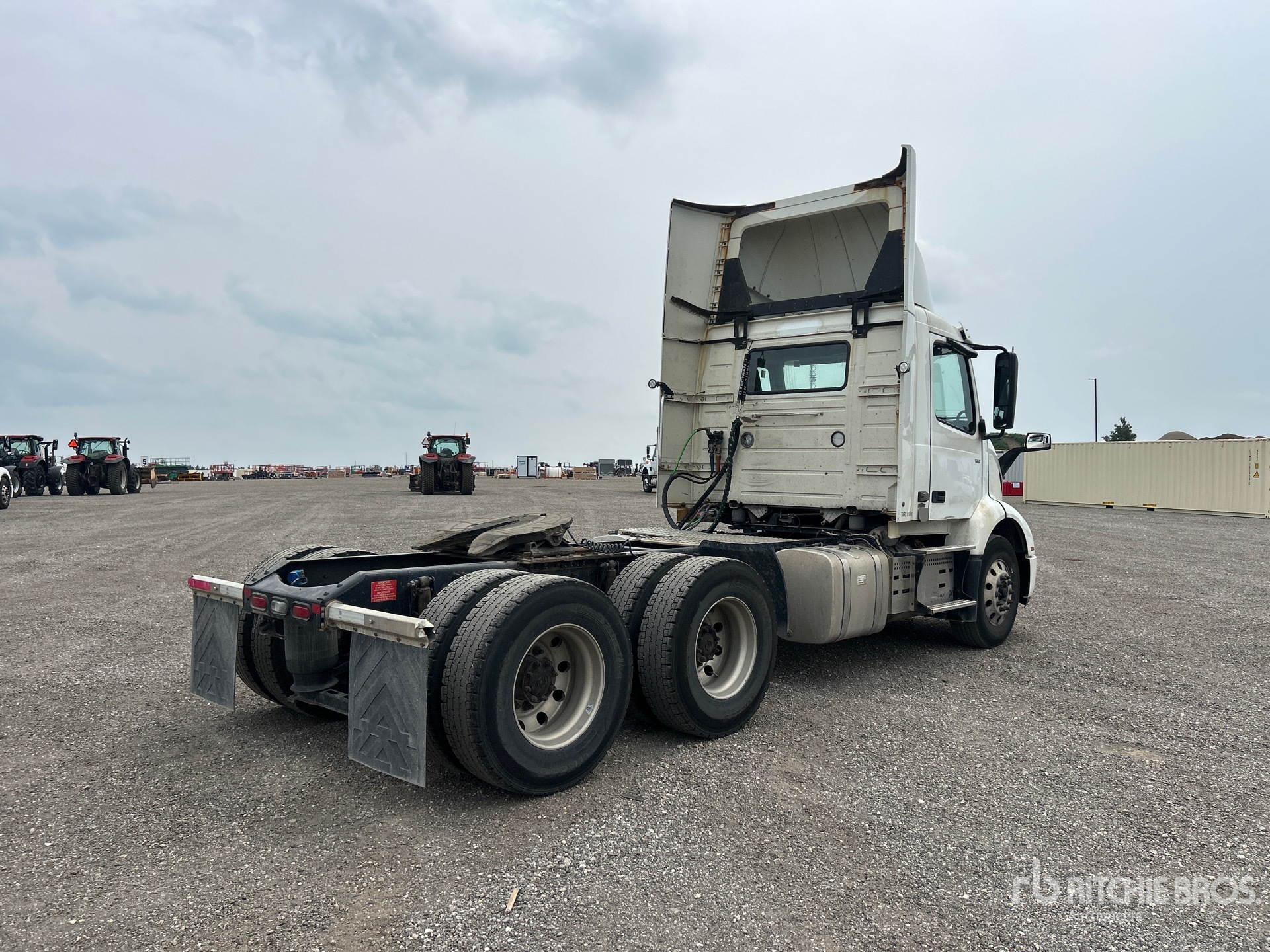 2020 Volvo VNR