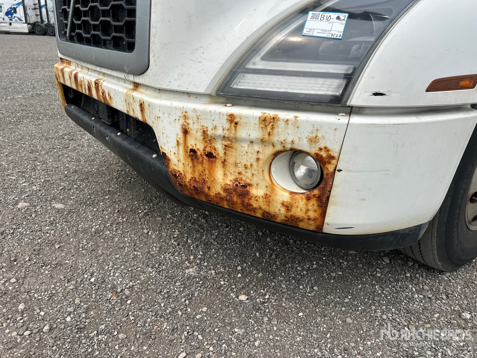 2020 Volvo VNR