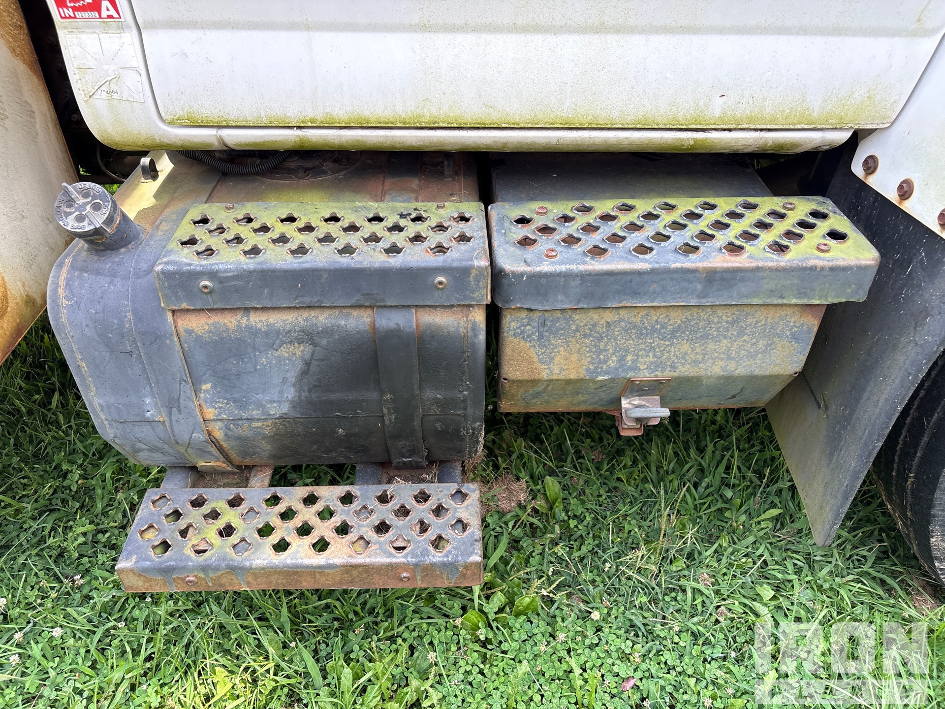 2005 GMC C7500