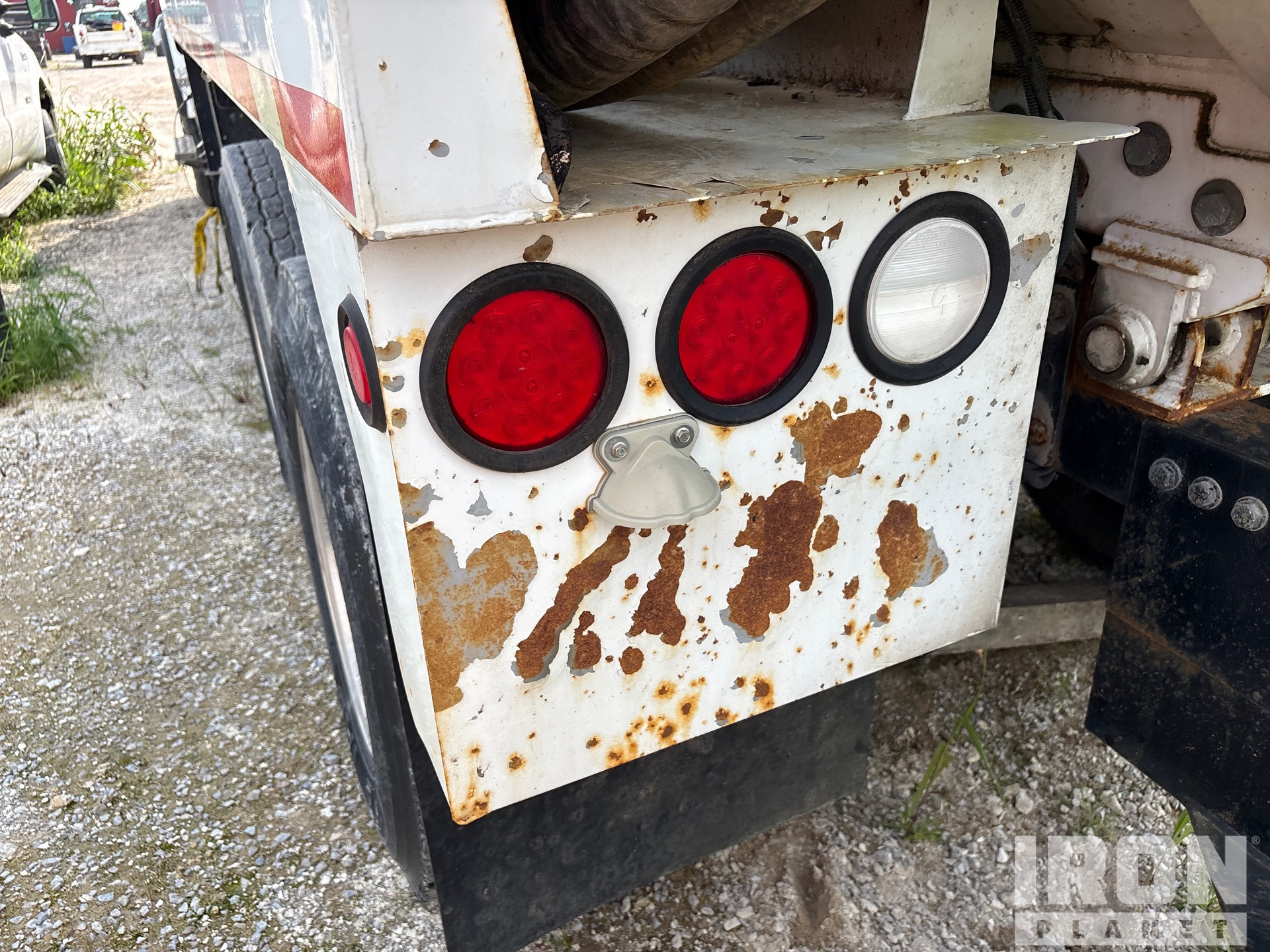 2015 Peterbilt 348