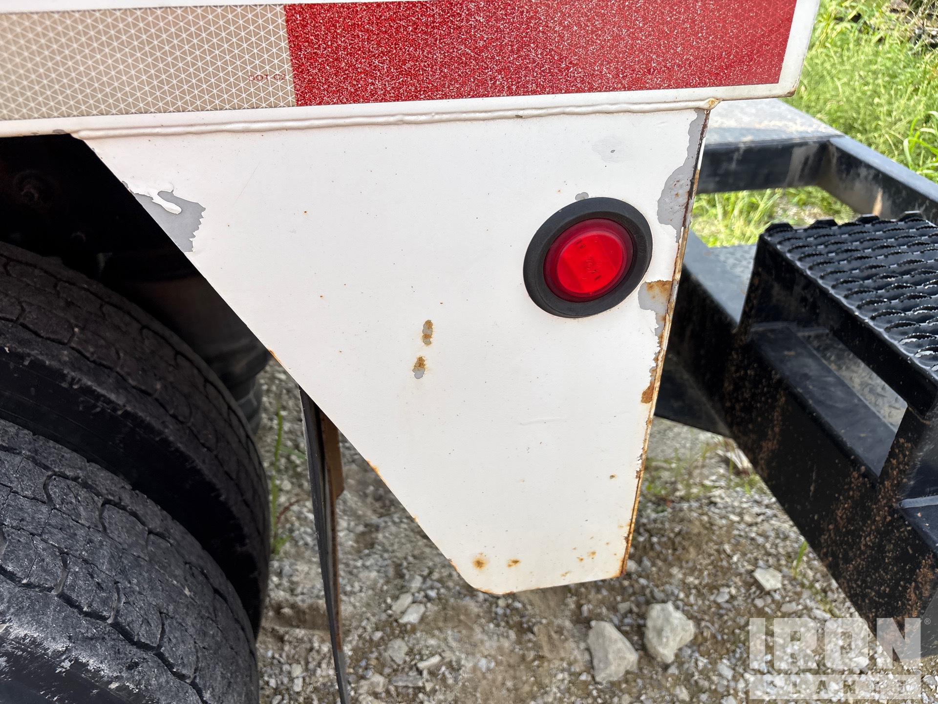 2015 Peterbilt 348