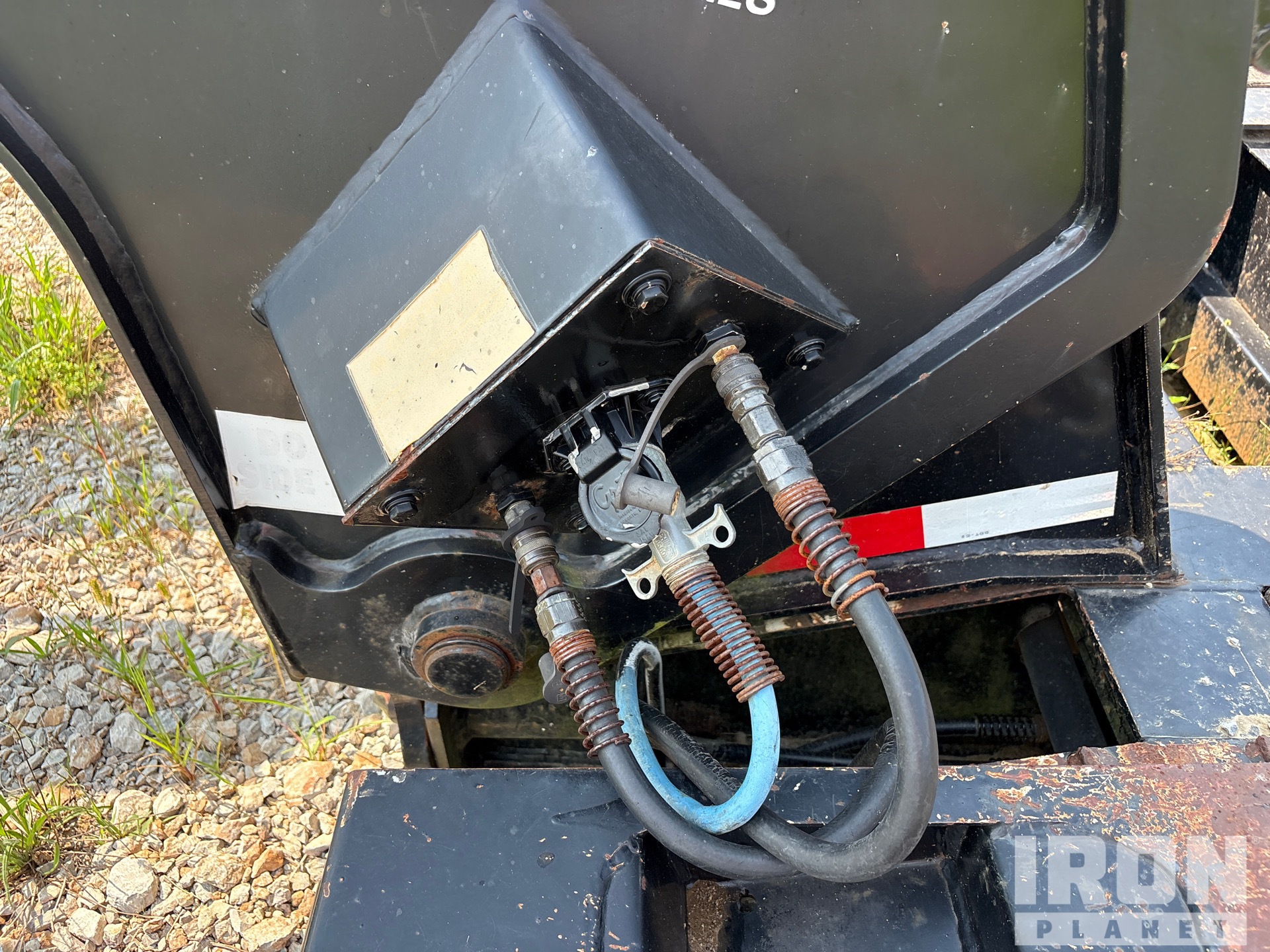 2011 Trail King TK70HG-452