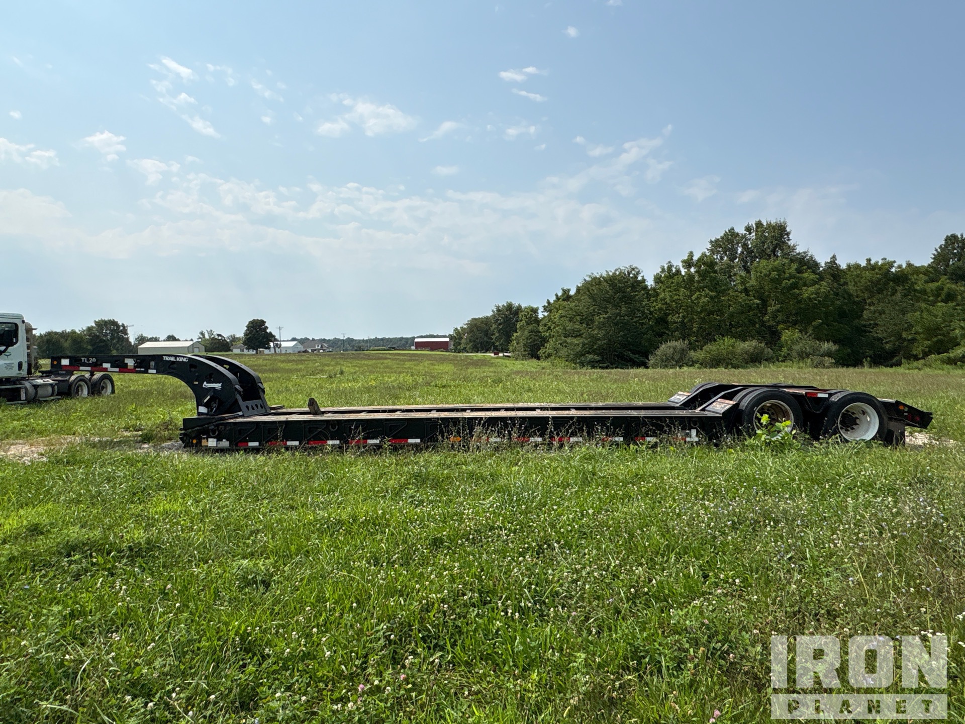 2011 Trail King TK70HG-452