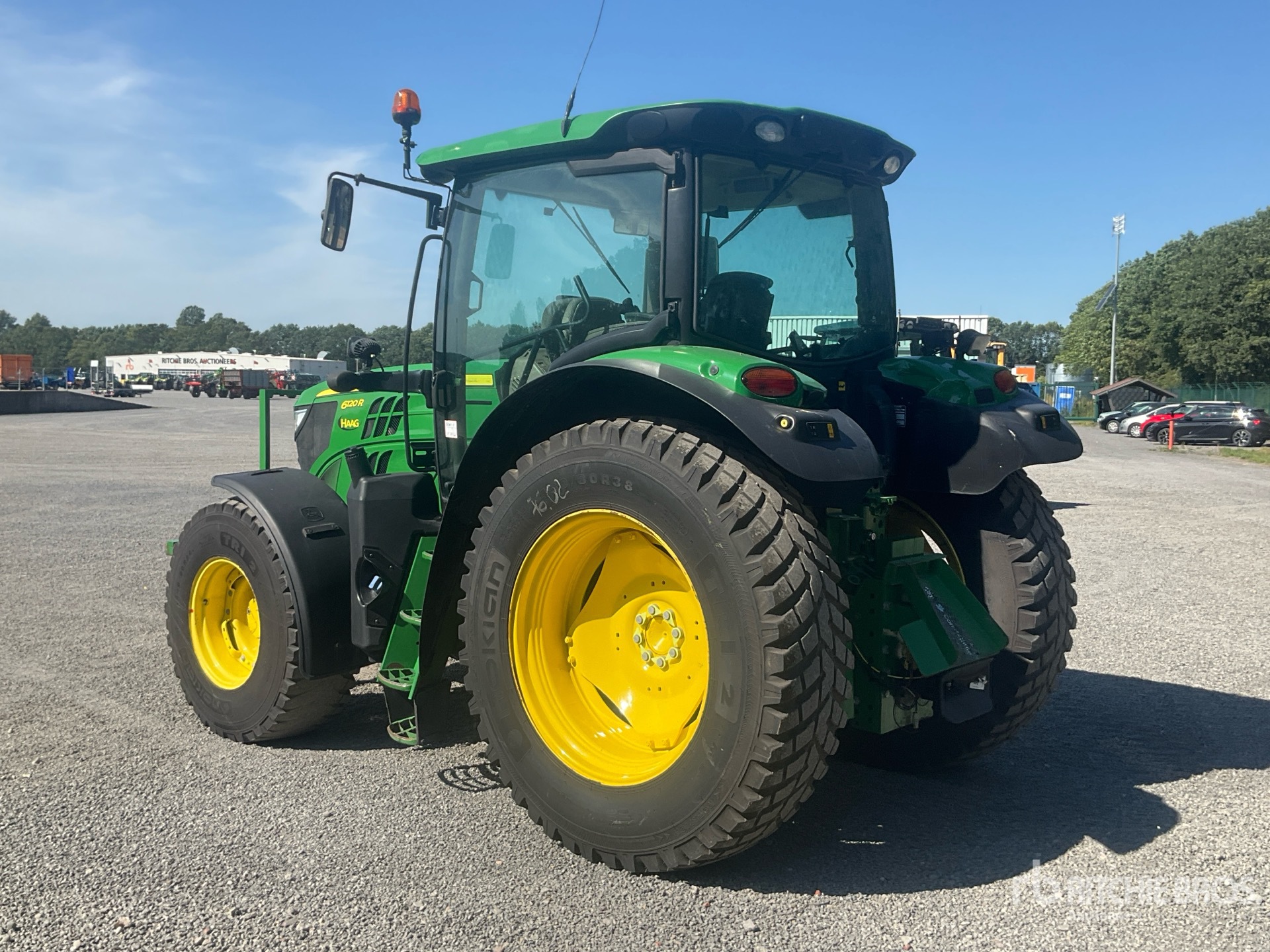 General Appearance with Picture, Left Rear Corner