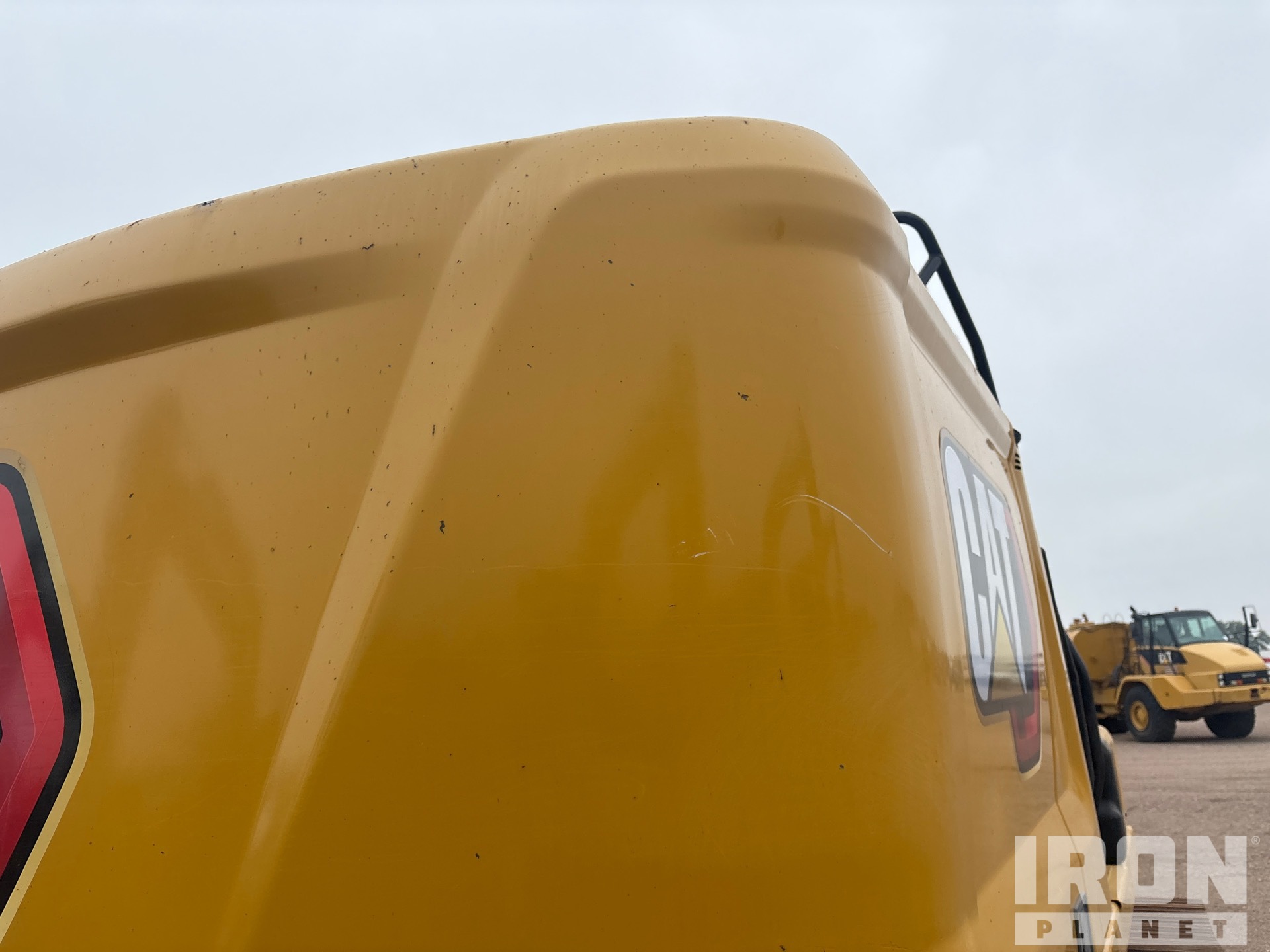 2023 Caterpillar 320