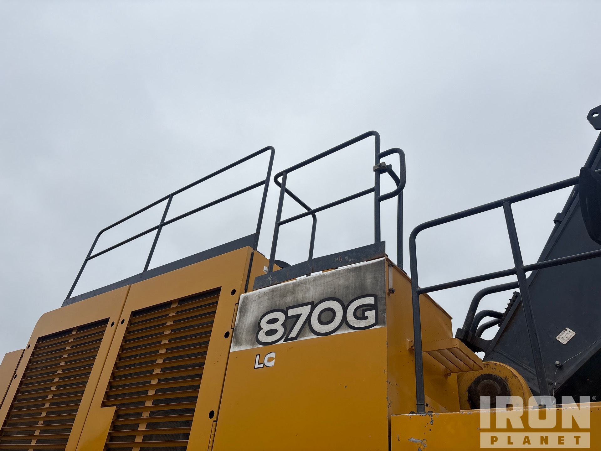 2014 John Deere 870G LC