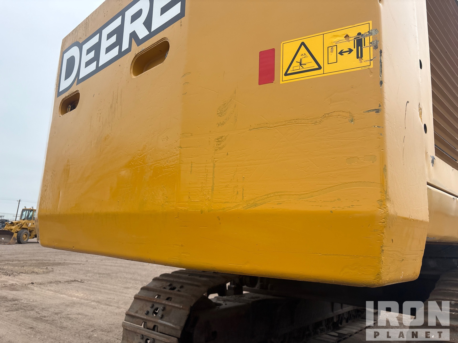 2014 John Deere 870G LC