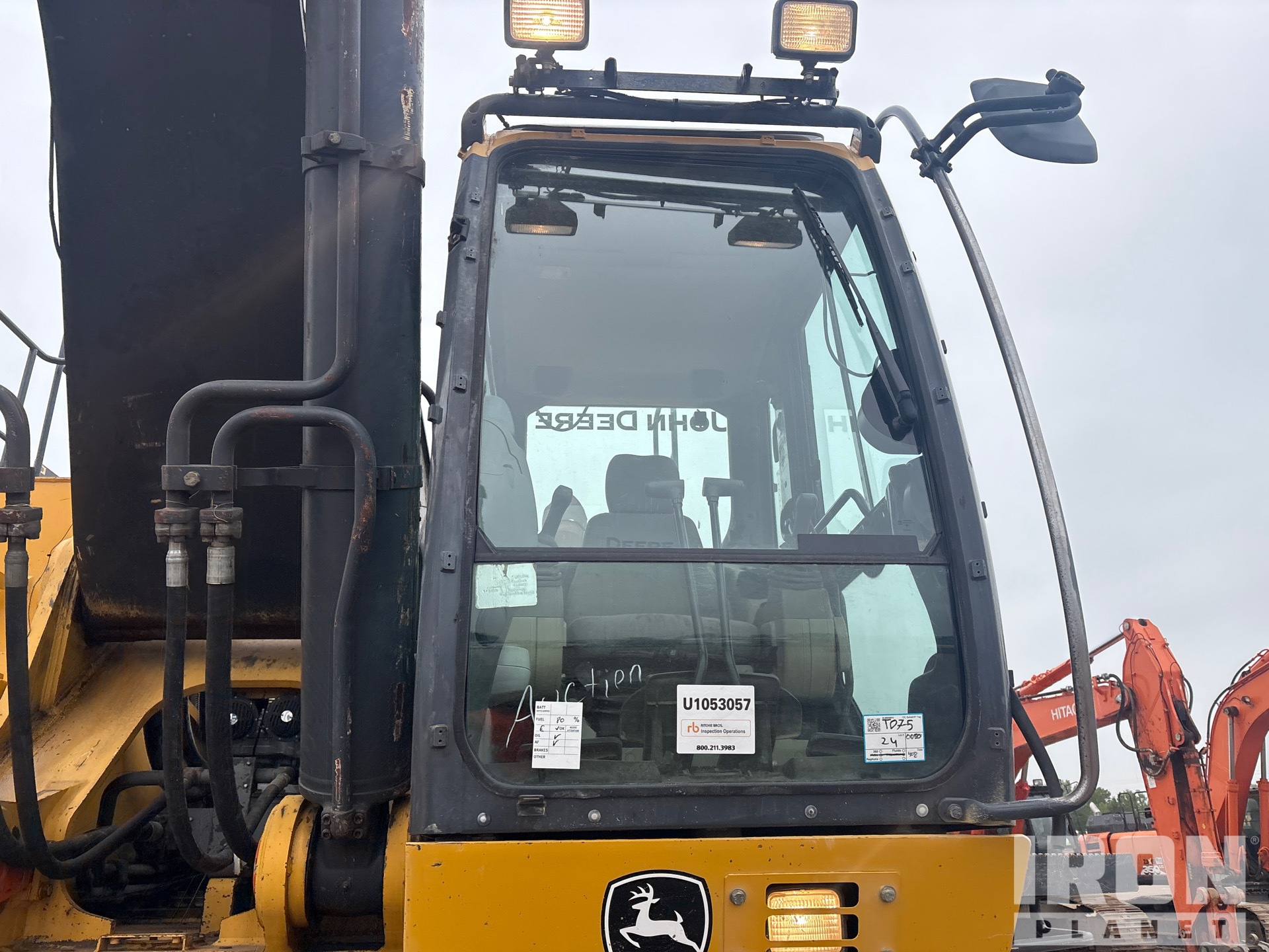 2014 John Deere 870G LC