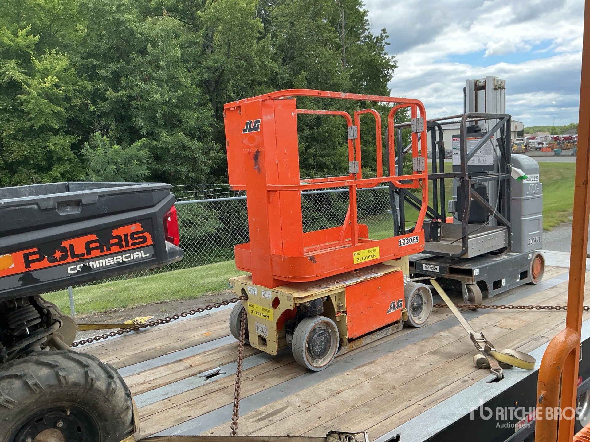 2018 JLG 1230ES