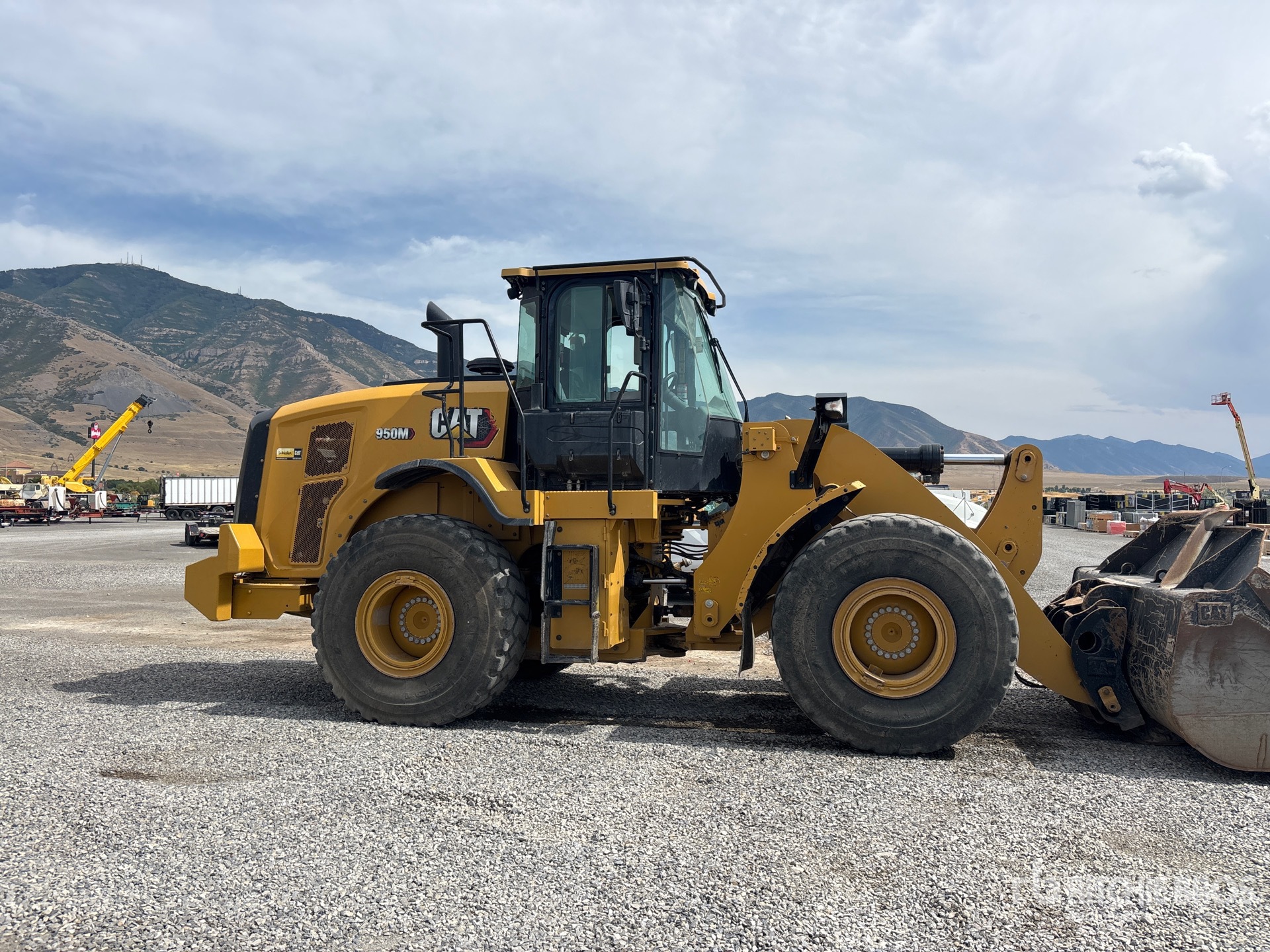 2020 Caterpillar 950M