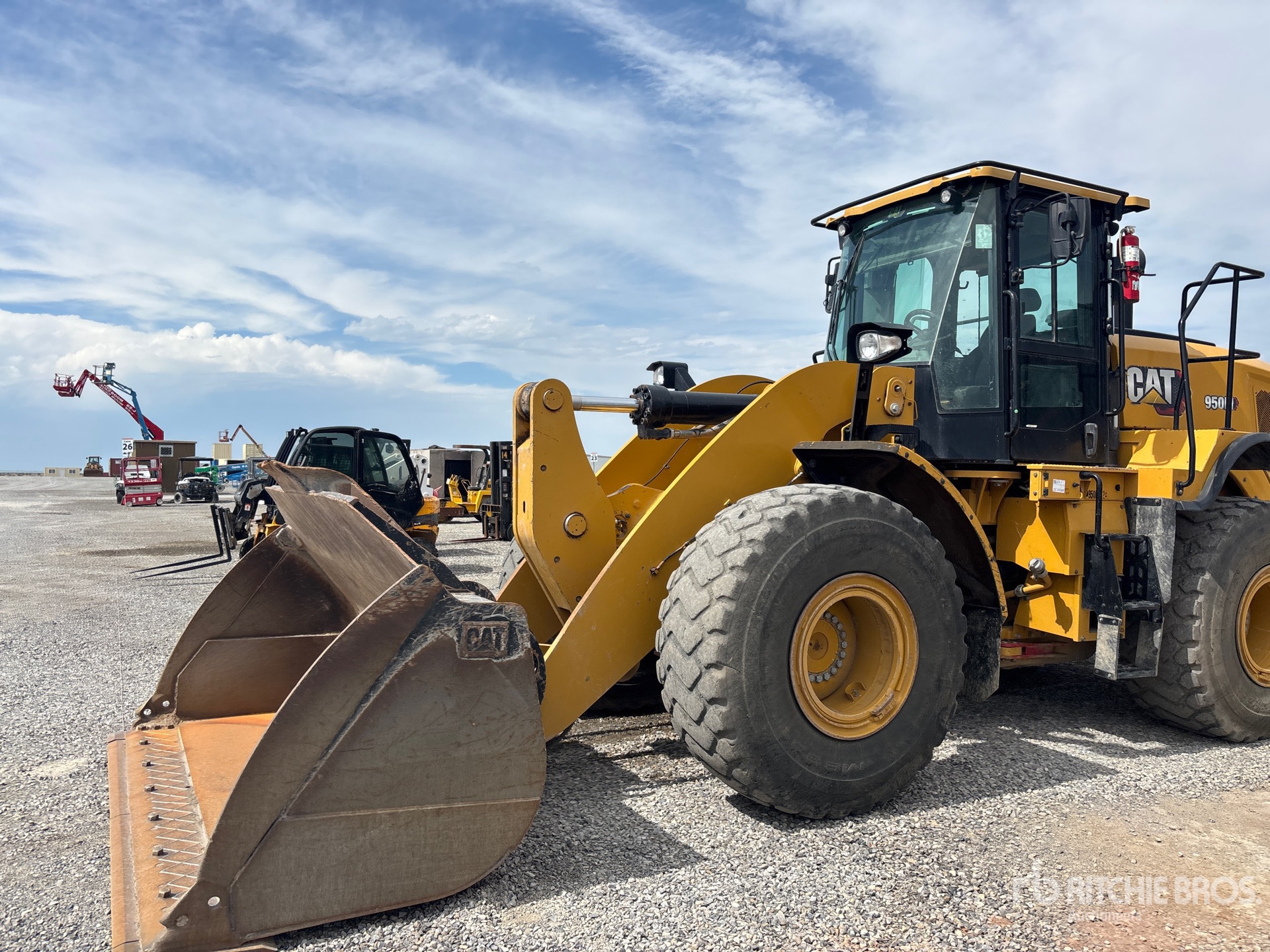 2020 Caterpillar 950M