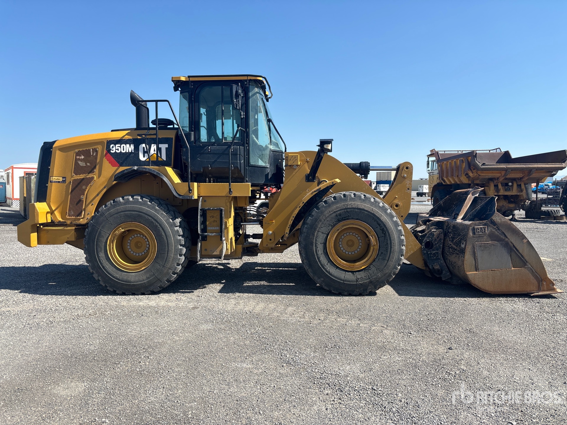 2018 Caterpillar 950M