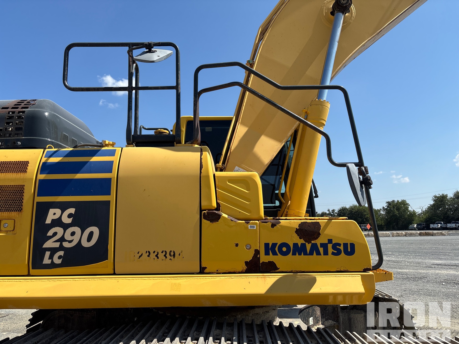 2018 Komatsu PC290LC-11